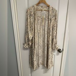 SOLD NWT Saltwater Luxe cheetah/leopard kimono M
